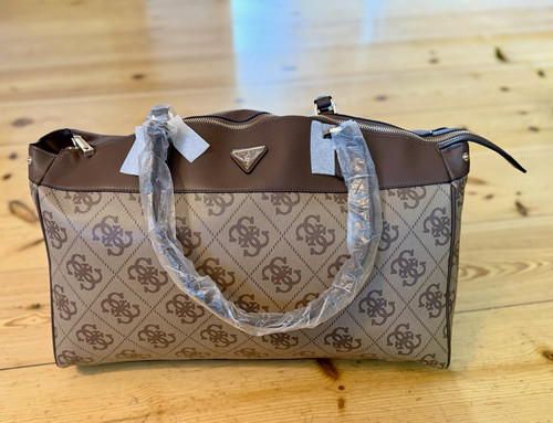 Guess berta deluxe dome - berta,
