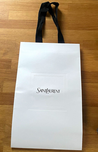 Saint laurent - saint,