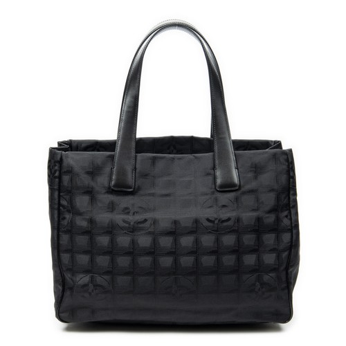 Chanel new travel line - chanel,