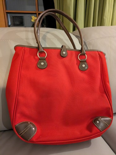 Schicke rote shoppingtasche - schicke,